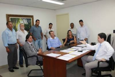 Reivindicando o melhor para a População Adelandesse