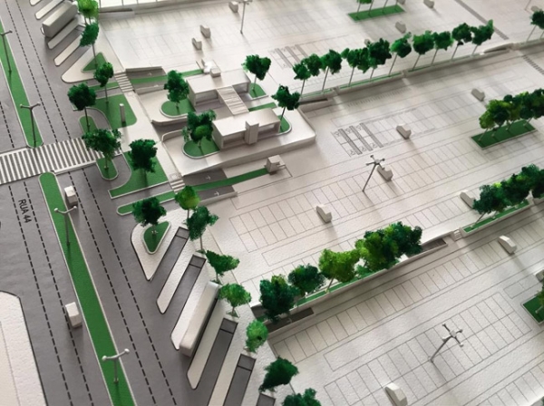 Área da Praça do Trabalhador pode virar estacionamento