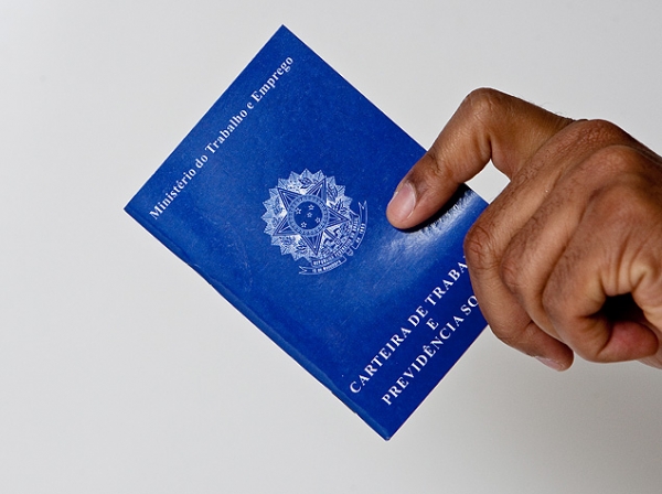 Com demissões, classe média recorre mais a trabalho autônomo