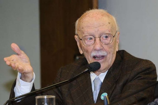 \\\'Lula corrompe a sociedade brasileira\\\', diz Hélio Bicudo