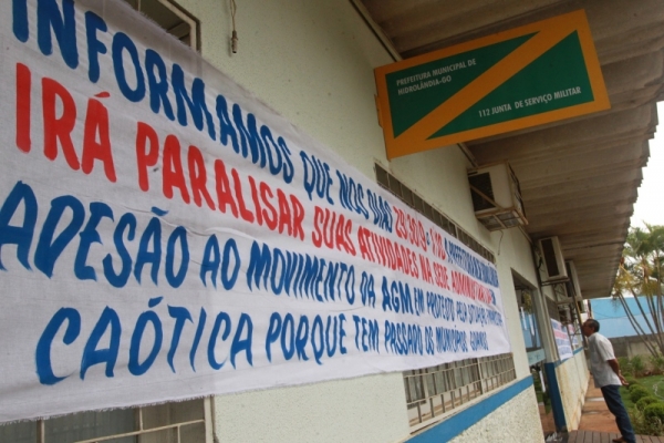 Prefeituras cortam até o básico