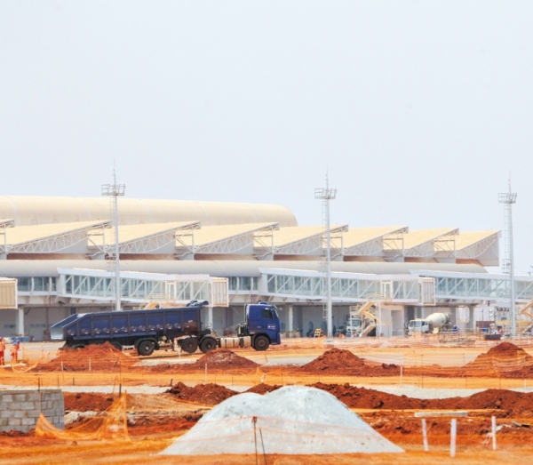 7 empresas disputam área comercial de aeroporto