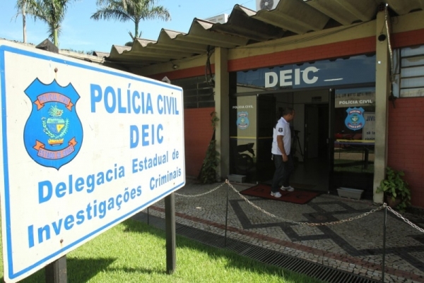 Homem preso com 11 identidades e 14 CPFs falsos