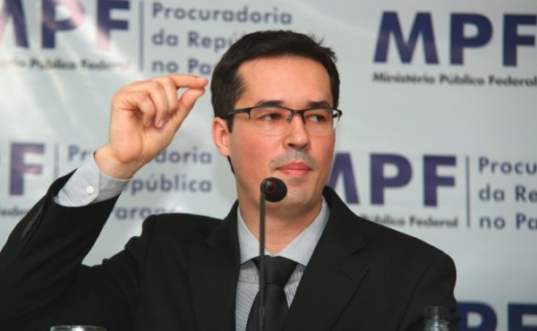 \\\"Não vamos desistir do país\\\", diz procurador da Lava Jato