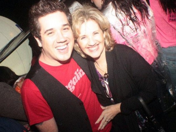 Mãe de vocalista do Jota Quest morre aos 65 anos