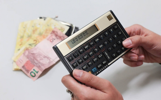 Poupança perde em outubro R$ 3,2 bilhões, recorde para o mês