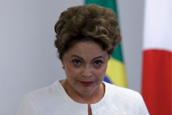 Obstruir estradas é crime, diz Dilma