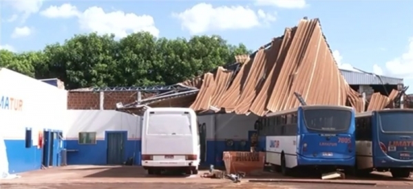 Temporal causa estragos em Quirinópolis