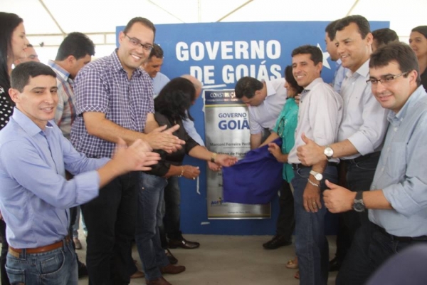 São Luís e vizinhos festejam pavimentação até Córrego do Ouro