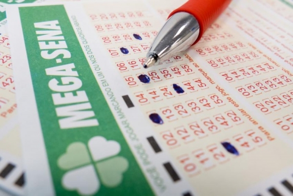 Senador pede explicações sobre atraso em divulgação da Mega-Sena