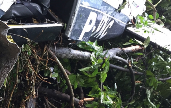 Avião cai na zona rural de Trindade