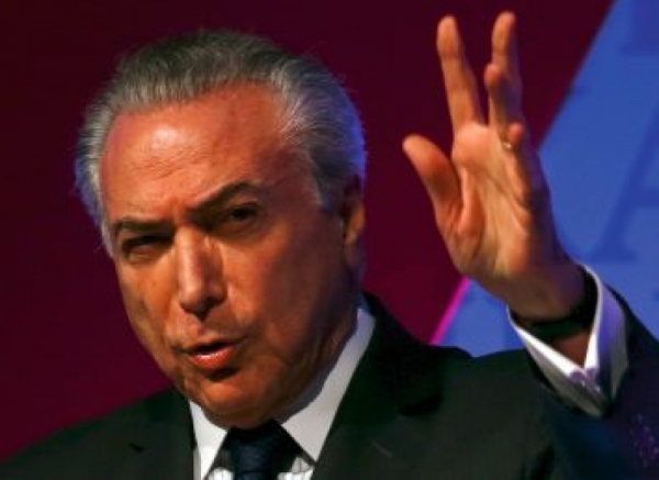 Temer diz ter combinado com Dilma relação mais fértil possível
