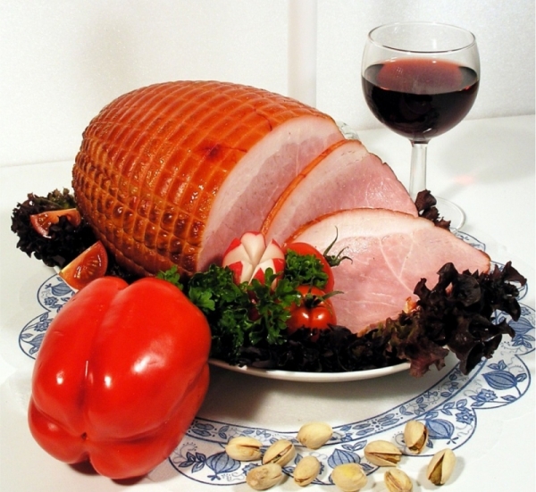 Procon Goiânia encontra produtos natalinos com variação de até 400%