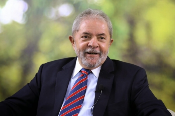 Em depoimento à PF, Lula critica Lava Jato e admite amizade com Bumlai