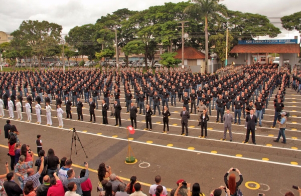 Polícia Militar recebe o reforço de 742 recém-incorporados