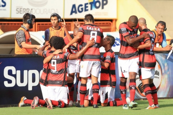 Pelo alto, Atlético bate Crac na abertura do Estadual