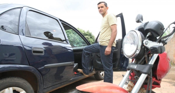 Mais de mil processos de CNH estão parados