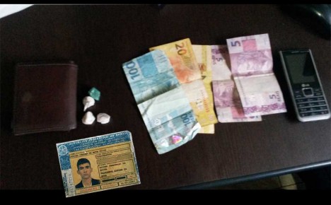 Mototaxista de São Luis é preso em Firminópolis pelo crime de tráfico de drogas…