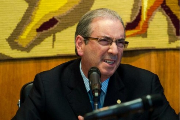 Cunha é notificado sobre pedido de afastamento e tem 10 dias para defesa