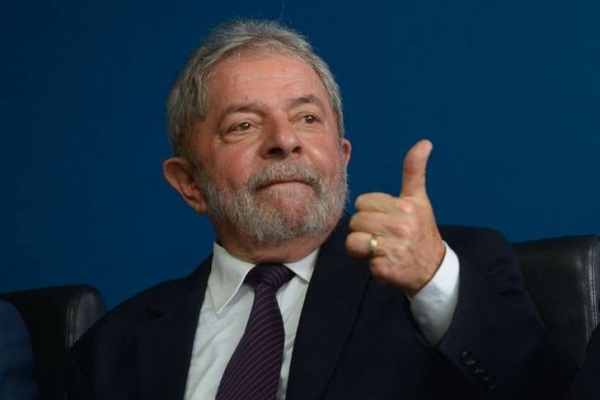 Conselho autoriza justiça a retomar investigação sobre Lula e triplex