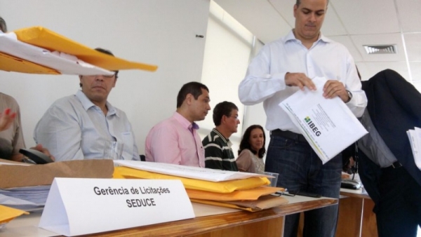 Educação: envelopes de propostas das OSs são abertos
