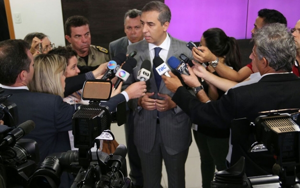 Governo avalia possibilidade de concursos também para Bombeiro, delegado de Polícia e Procon