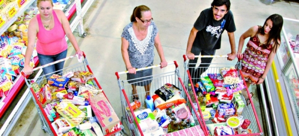 Com compras em grupos, goianos poupam até 40% no atacado