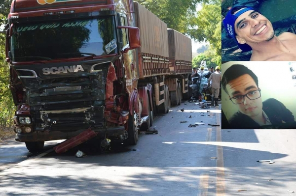 Dois jovens morrem em acidente envolvendo um carro de passeio e três carretas na GO-060