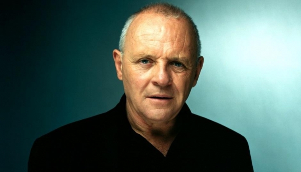 Anthony Hopkins entra para o elenco de novo Transformers