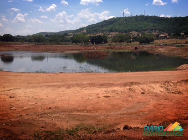 Obra inacabada em São Luís, resiste a 4 administrações consecutivas