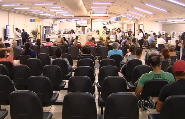 Saneago oferece descontos de até 90% em multas nesta segunda (28)